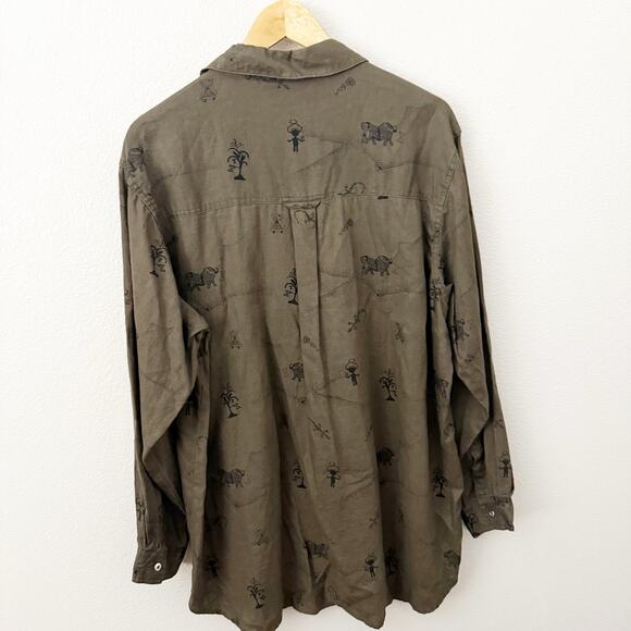 CHICO'S DESIGN | Olive Army Green Black Print Abstract Button Down | Size 3, XL - Picture 5 of 7